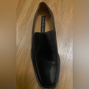 Mezlan Black Leather Loafers for Men